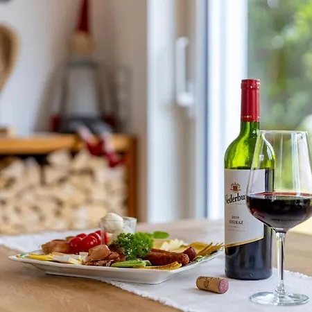 Chalet Uitzicht Op De Bergen Stryck