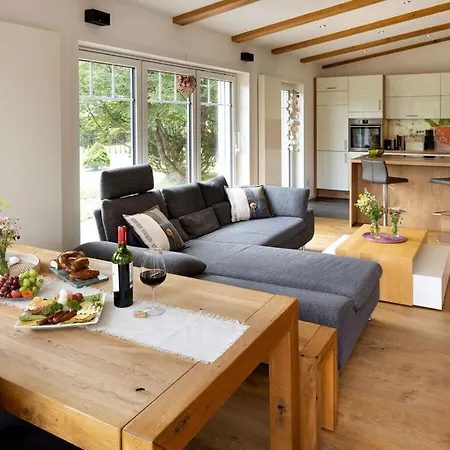 Uitzicht Op De Bergen Chalet Stryck