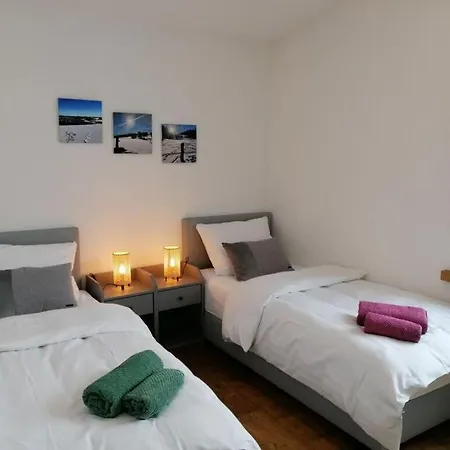 Uitzicht Op De Bergen * Stryck